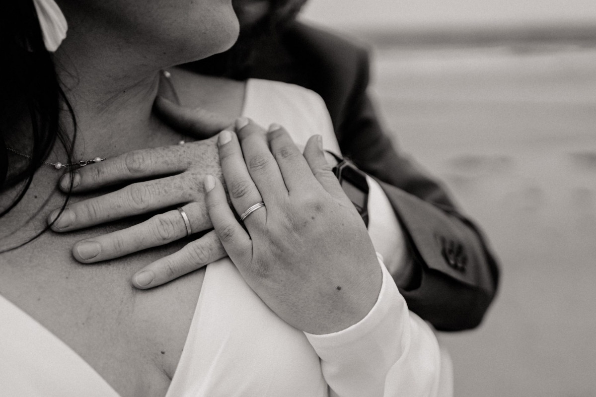 Mariage_AnaisMaxime_couple_JustineGuillemettePhotographie-39-scaled