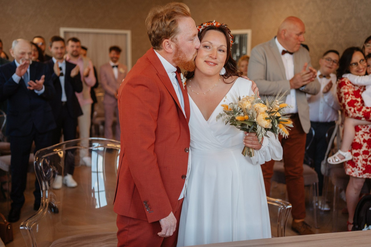Mariage_AnaisMaxime_mairie_JustineGuillemettePhotographie-19-scaled