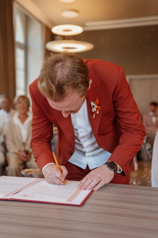 Mariage_AnaisMaxime_mairie_JustineGuillemettePhotographie-35-scaled