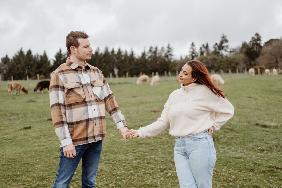 Couple_JulietteViven_JustineGuillemettePhotographie-78-scaled