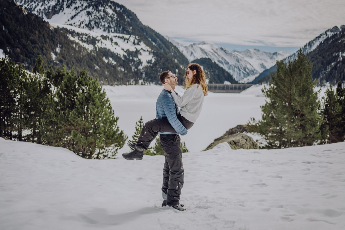séance couple dans les Pyrénées