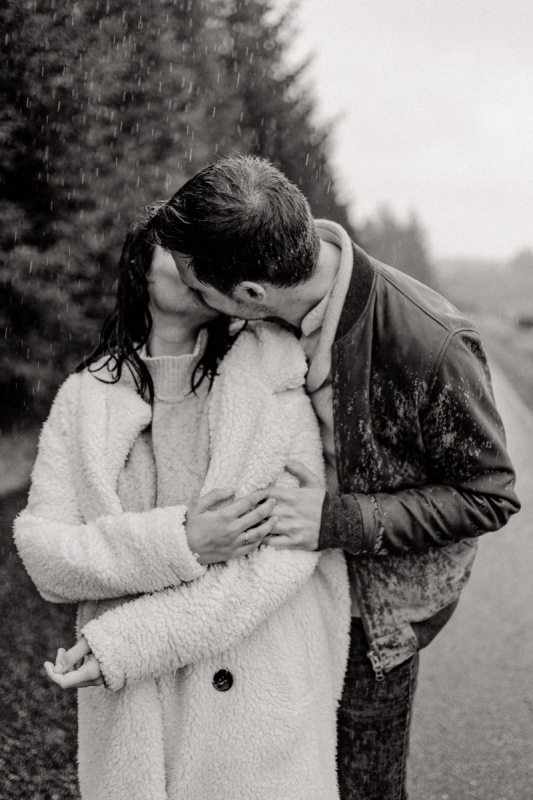 Couple_JulietteViven_JustineGuillemettePhotographie-175-scaled